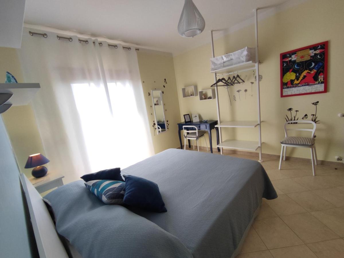 Bed and Breakfast Il Giardino Delle Zagare Фонди Экстерьер фото