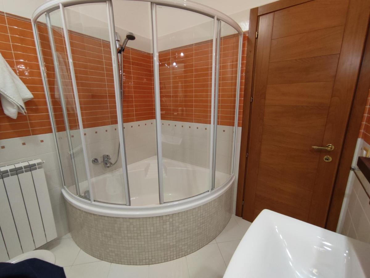 Bed and Breakfast Il Giardino Delle Zagare Фонди Экстерьер фото