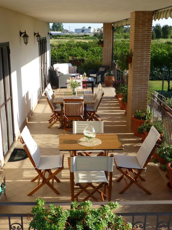 Bed and Breakfast Il Giardino Delle Zagare Фонди Экстерьер фото